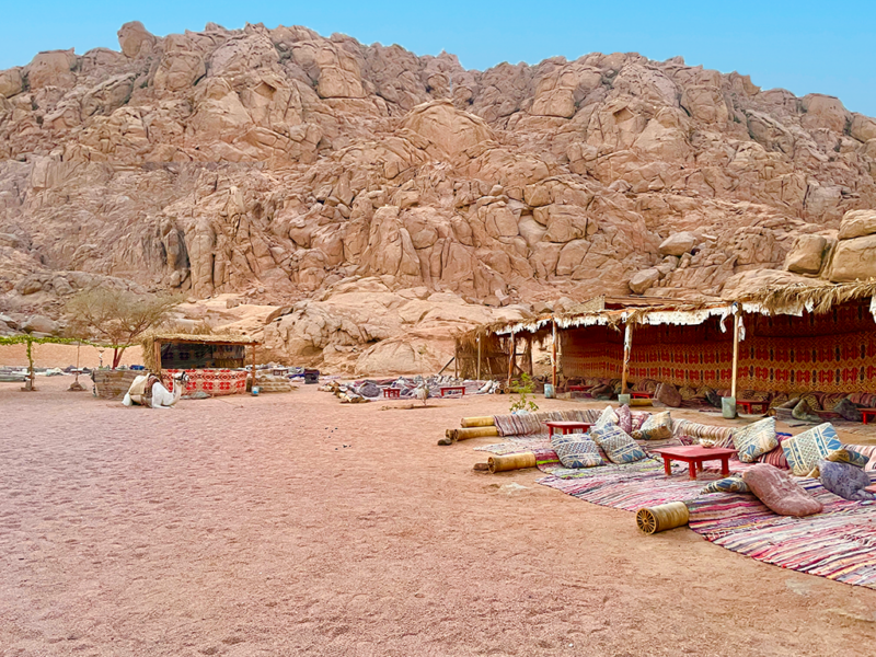 Accampamento beduino nel deserto - Egitto